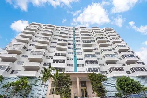 333 Sunset Dr #804, Fort Lauderdale, FL 33301