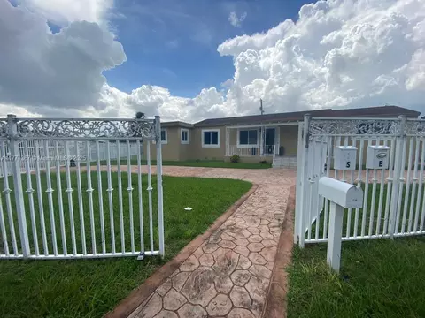 1730 SW 72nd Ct, Miami, FL 33155