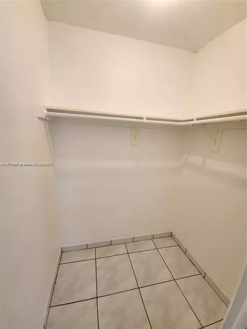 Other - 857 W 79th Pl, Hialeah, FL 33014 photo 6 of 7