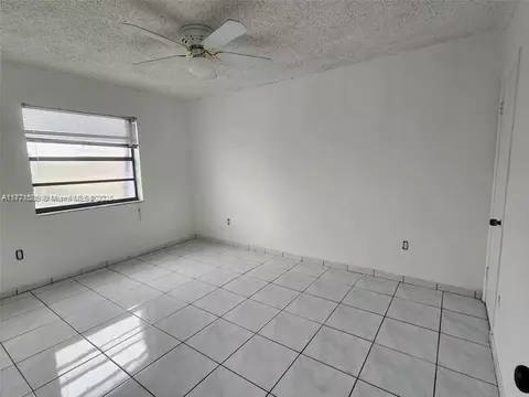 Other - 857 W 79th Pl, Hialeah, FL 33014 photo 5 of 7