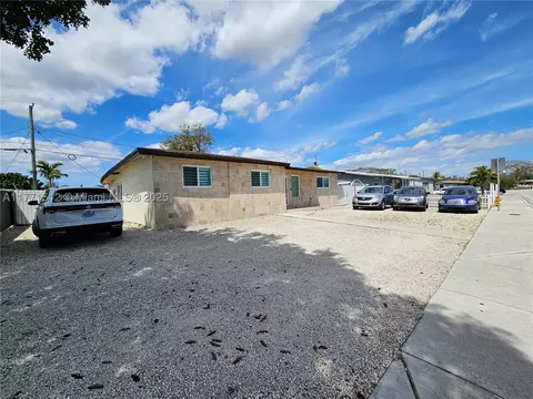 11445 Quail Roost Dr, Miami, FL 33157