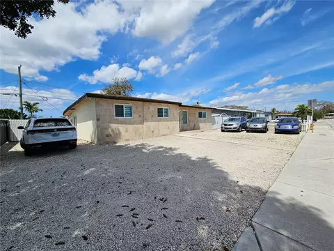 11445 Quail Roost Dr, Miami, FL 33157