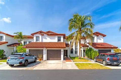 8403 SW 209th St, Cutler Bay, FL 33189