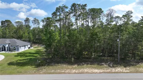 42 Village Center Dr, Homosassa Springs, FL 34446