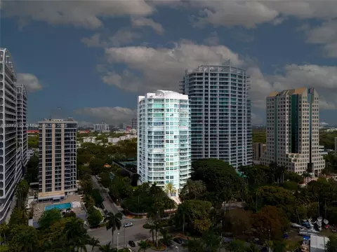 2645 S Bayshore Dr #902, Miami, FL 33133