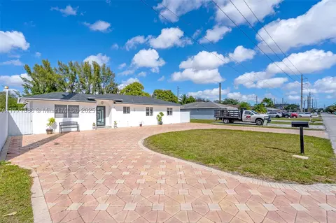 3951 NW 179th St, Miami Gardens, FL 33055
