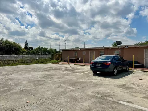 Exterior - 1940 Ali Baba Ave, Opa Locka, FL 33054 photo 7 of 7