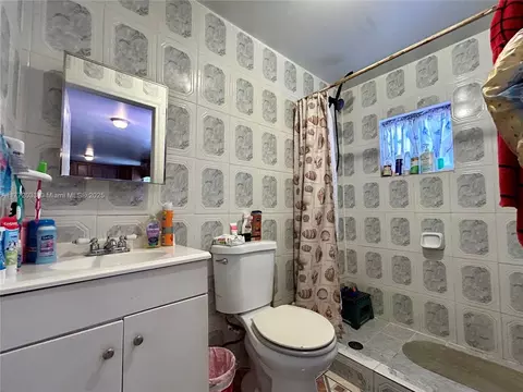 Bath - 1940 Ali Baba Ave, Opa Locka, FL 33054 photo 1 of 2