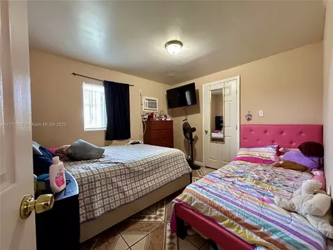 Bedroom - 1940 Ali Baba Ave, Opa Locka, FL 33054 photo 2 of 4