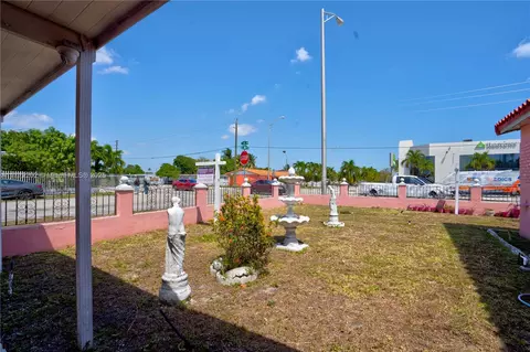 Exterior - 390 E 44th St, Hialeah, FL 33013 photo 9 of 9