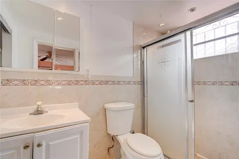 Bath - 390 E 44th St, Hialeah, FL 33013 photo 1 of 3