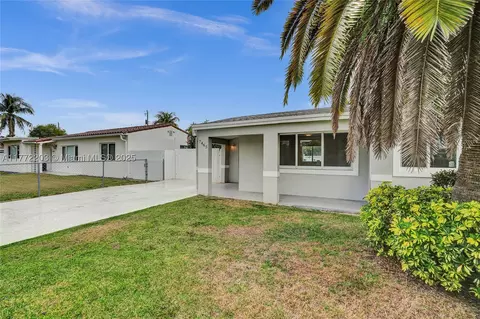7465 SW 31st St, Miami, FL 33155