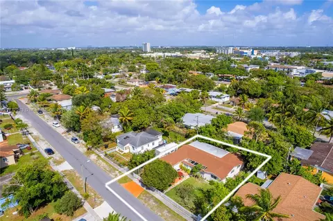 1081 NE 160th Ter, North Miami Beach, FL 33162