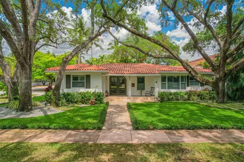 1049 Malaga Ave, Coral Gables, FL 33134