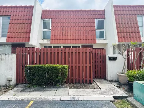 13807 SW 84th St #604, Miami, FL 33183