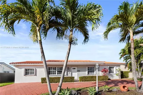 9815 SW 21st St, Miami, FL 33165