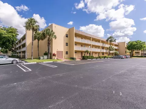 5980 NW 64th Ave #308, Tamarac, FL 33319