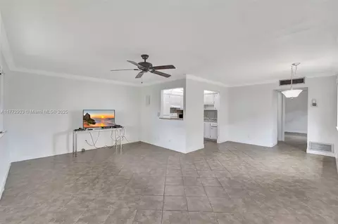 71 Saxony B #71, Delray Beach, FL 33446