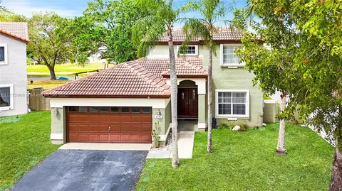 5501 NW 51st Ave, Coconut Creek, FL 33073