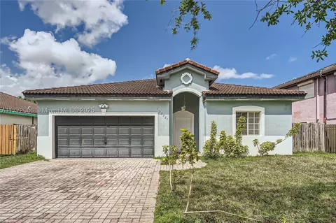 22721 SW 103rd Ct, Cutler Bay, FL 33190