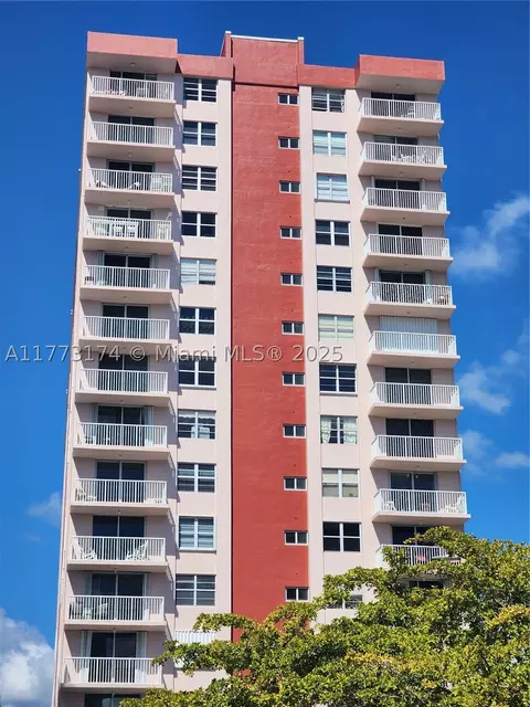 3161 S Ocean Dr #805, Hallandale Beach, FL 33009