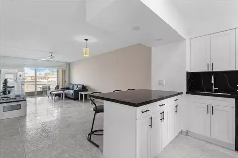 750 Pine Dr #3, Pompano Beach, FL 33060 photo 10