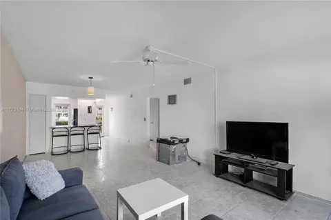 750 Pine Dr #3, Pompano Beach, FL 33060 photo 13