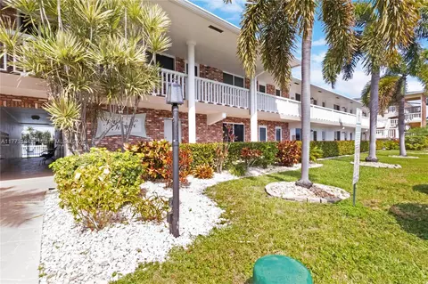 750 Pine Dr #3, Pompano Beach, FL 33060 photo 2