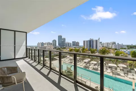 580 72nd #704, Miami Beach, FL 33141