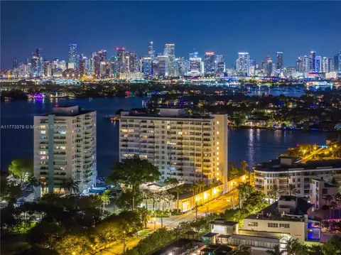 3 Island Ave #8G, Miami Beach, FL 33139