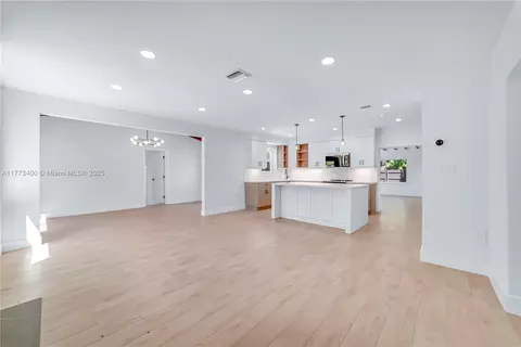 29 NE 106th St, Miami Shores, FL 33138