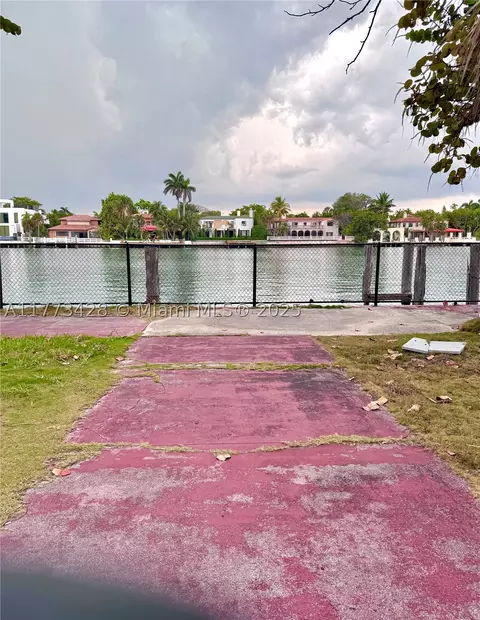 5255 Collins Ave Boat #SLIP E, Miami Beach, FL 33140 photo 2
