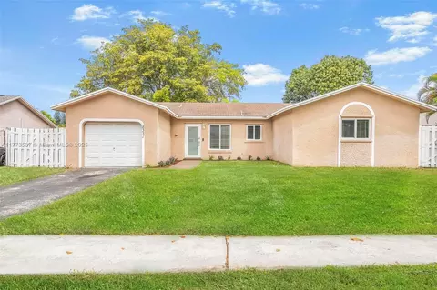 8331 NW 47th Ct, Lauderhill, FL 33351