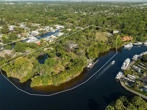 2350 SW 26th Ave, Fort Lauderdale, FL 33312