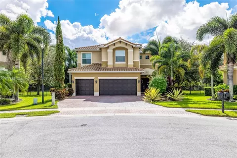 8110 Santalo Cove Ct, Boynton Beach, FL 33473