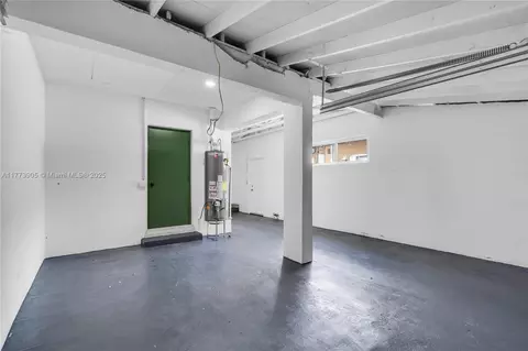 Other - 5354 W 9th Ave, Hialeah, FL 33012 photo 2 of 3