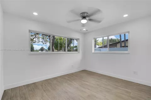 Bedroom - 5354 W 9th Ave, Hialeah, FL 33012 photo 3 of 7