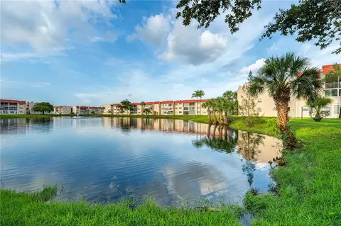 2651 E Sunrise Lakes Dr #309, Sunrise, FL 33322