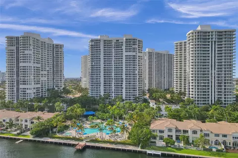 21150 Point Pl #1702, Aventura, FL 33180