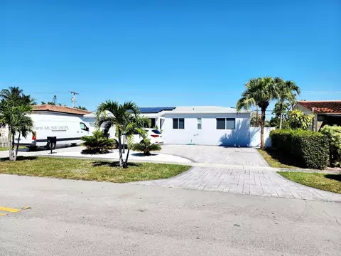 341 W 59th St, Hialeah, FL 33012 photo 4