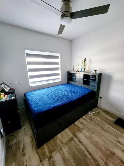 341 W 59th St, Hialeah, FL 33012 photo 16