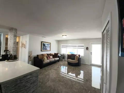341 W 59th St, Hialeah, FL 33012 photo 37