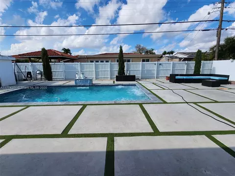 341 W 59th St, Hialeah, FL 33012 photo 44