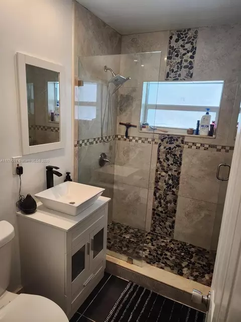 341 W 59th St, Hialeah, FL 33012 photo 27