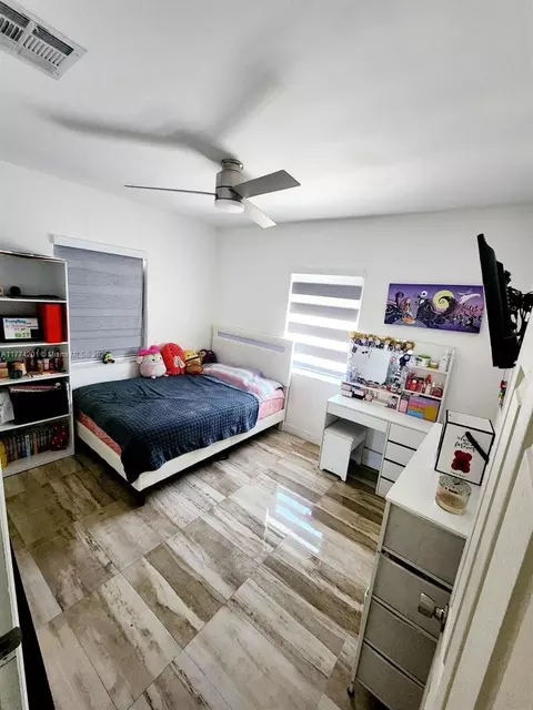 341 W 59th St, Hialeah, FL 33012 photo 15