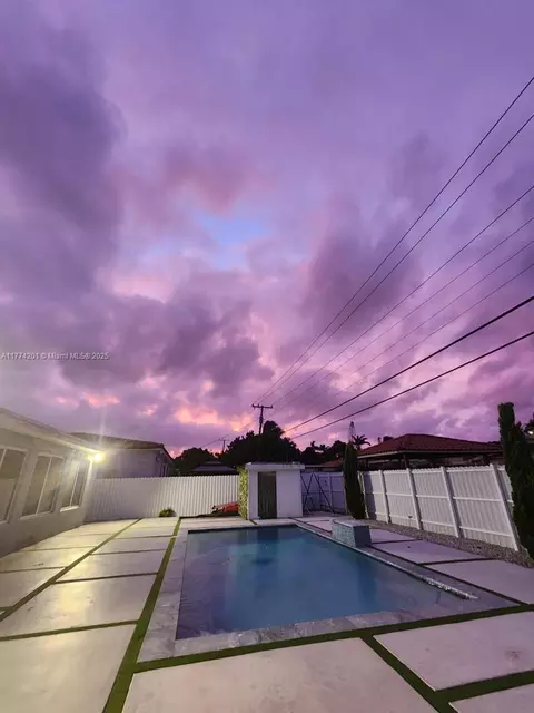 341 W 59th St, Hialeah, FL 33012 photo 39