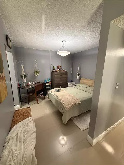 6130 W 19th Ave #301, Hialeah, FL 33012 photo 18