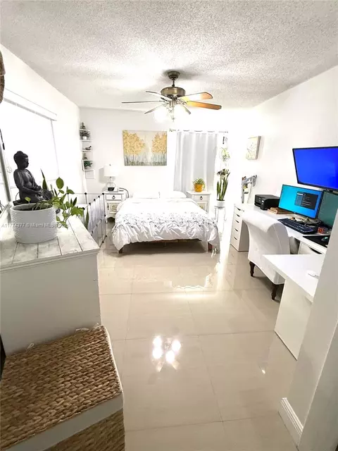 6130 W 19th Ave #301, Hialeah, FL 33012 photo 8