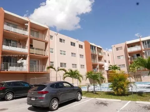 6130 W 19th Ave #301, Hialeah, FL 33012 photo 2