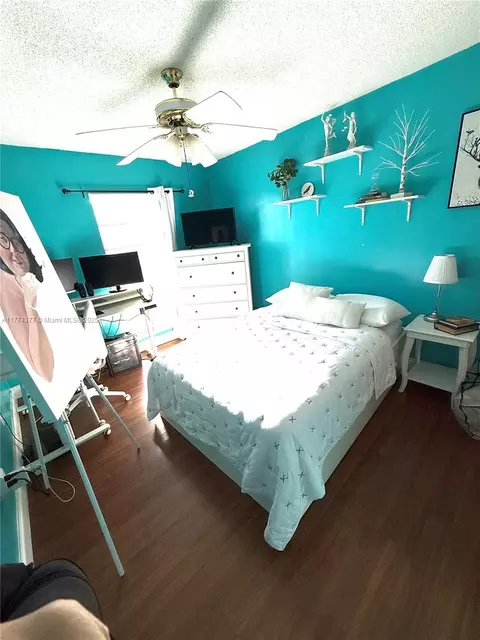 6130 W 19th Ave #301, Hialeah, FL 33012 photo 12